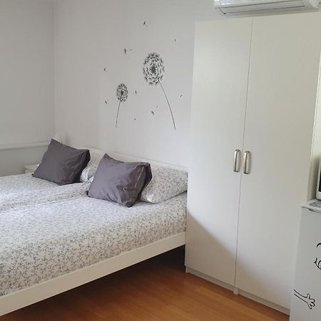 Studio Emma Ljubljana - Free Parking, Ac, Wifi Exterior foto
